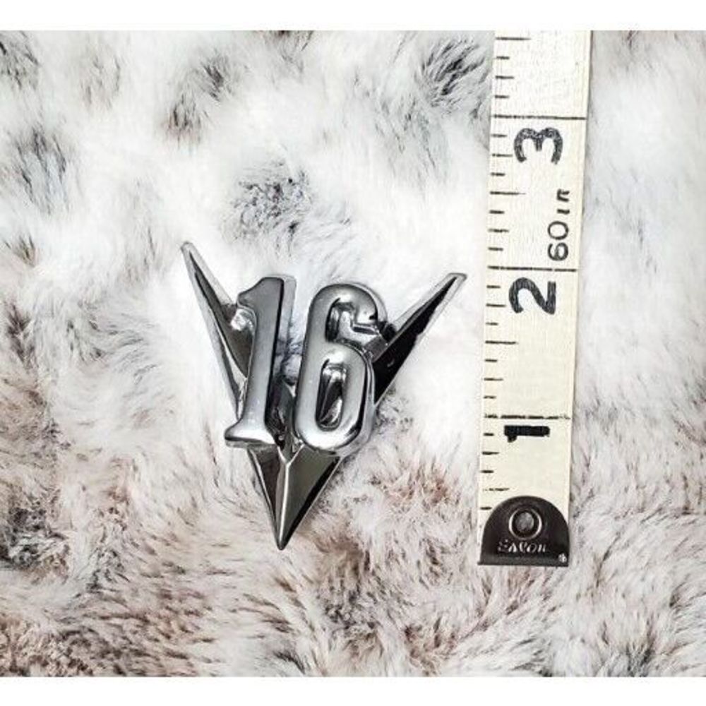 1930's Cadillac Motor Car Co. V 16 Emblem Ornament Chrome Vintage